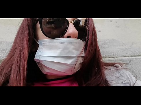 ❤️ Nicoletta na-abọ ọbọ n'ahụ onye agbata obi ya na pees n'ime ebe a na-adọba ụgbọala ya (Special Covid19 Italian Quarantine) ❌ Ihe na-akpali agụụ mmekọahụ n'ụlọ ❌