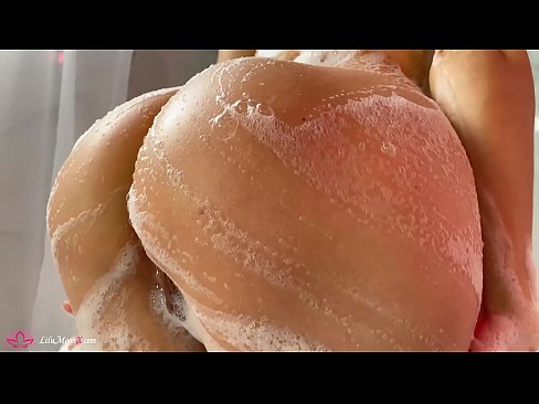 ❤️ Brunette Masturbates ọtụ ya na Vibrator ka ọ bụrụ Orgasm siri ike na ịsa ahụ ❌ Ihe na-akpali agụụ mmekọahụ n'ụlọ ❌